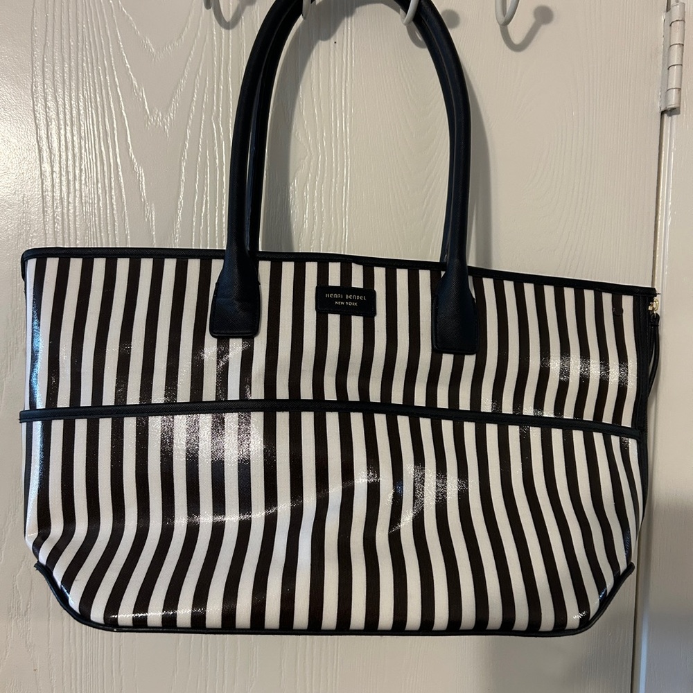 SOLD—- SOLD Henri Bendel Black and White Striped Pet Tote